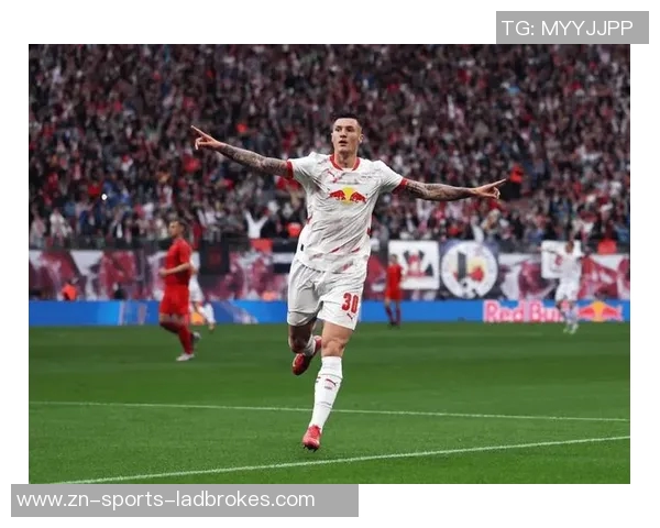 前竞购者批评曼联重金投入却忽视团队建设成果不彰