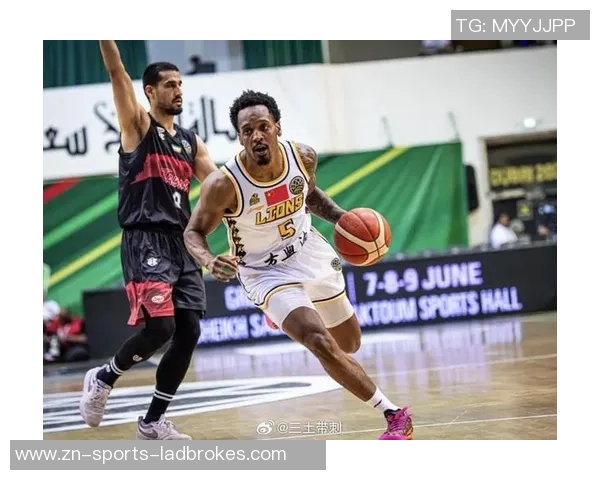 布朗25分53秒创队史最快35分5篮板5助攻纪录引发热议