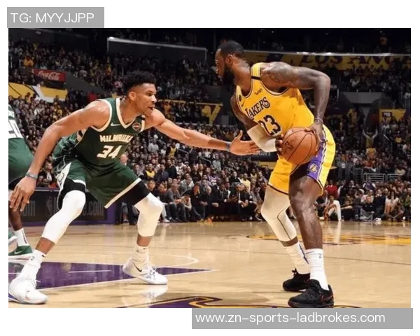 字母哥力挺詹姆斯警告财务顾问勿图私利引发热议 字母哥力挺詹姆斯警告财务顾问勿图私利引发热议