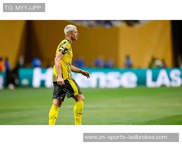 多特逆袭莱比锡吉拉西助攻扬库托精彩扳平比分