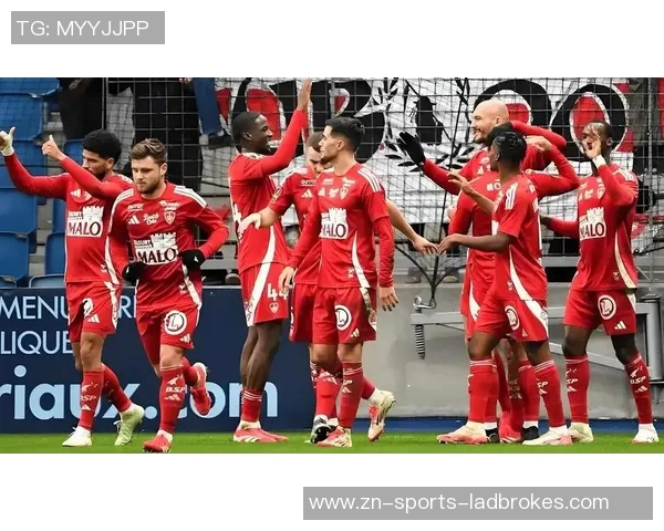 法甲分析：朗斯客场挑战力争全身而退的精彩对决